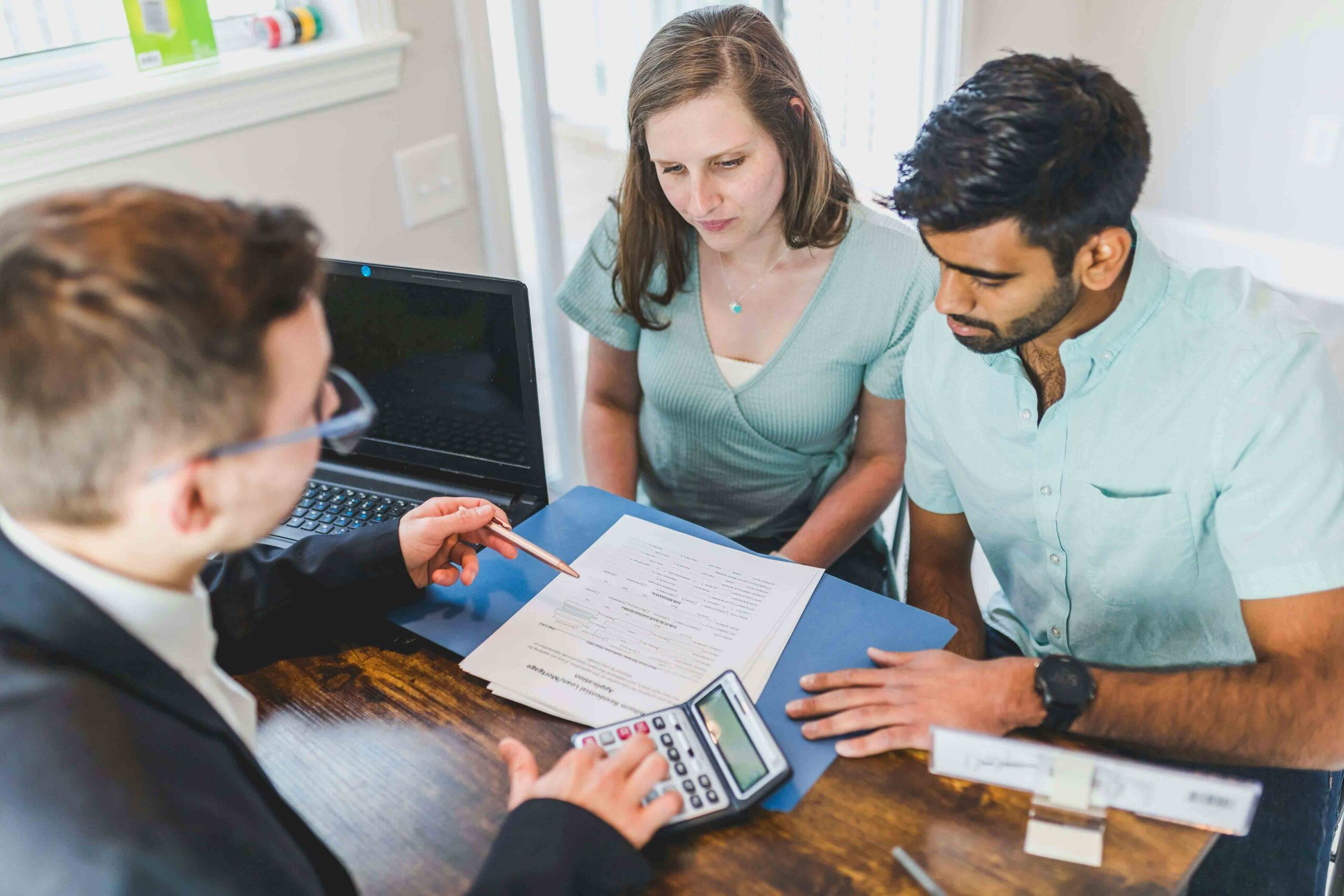 pexels-rdne-8293651 asesor financiero
